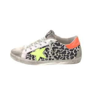 💯 Authentic Golden Goose Superstar Sneakers